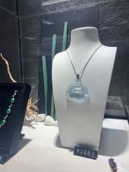 -北京七彩云南翡翠珠宝旗舰店(月坛店)