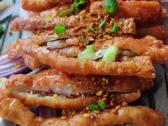 -杨肥肠火锅大排档(火车站花园店)
