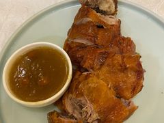 广式脆皮烧鸭-东方之珠海鲜酒楼(南开店)