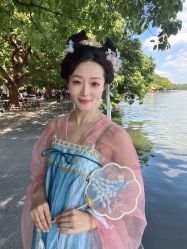 -汉唐记簪花汉服体验馆(西湖店)