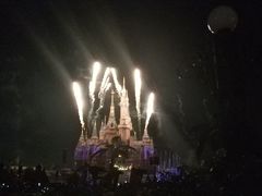 景点烟火表演-上海迪士尼度假区