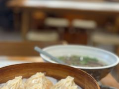 头牌蟹粉小笼-馋三尺蟹粉小笼(人民广场店)