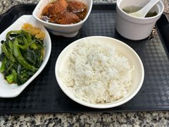 -农家婆港式烧腊快餐(驰天·钰园商住小区店)