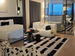 -亚善天籁S酒店(成都太古里旗舰店)