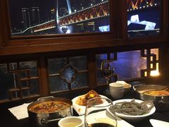 -小天鹅火锅·一线江景洪鼎旗舰店(洪崖洞店)