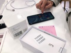-荣耀授权专卖店(黄浦浙江中路店)