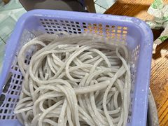 -钰洁腊排骨火锅