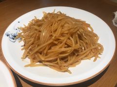 土豆丝-陈阿婆鱼头泡饼·京味菜(复兴路店)