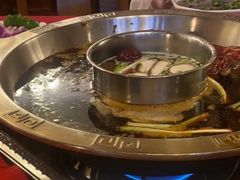 -山城年华老火锅(玉林店)