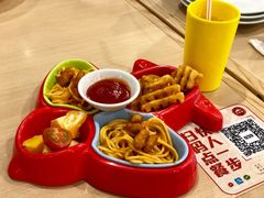 小不点儿童餐-必胜客(漕宝路店)