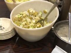 -舒小笼松针小笼包