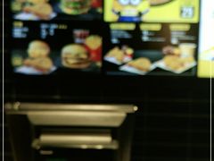 -麦当劳(国际社区店)