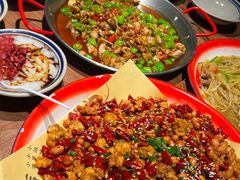 -泥糊破店小酒馆·团建聚餐(南京西路店)