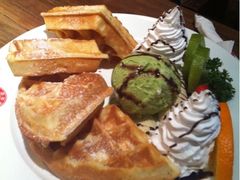 水果冰淇淋松饼-漫咖啡MAANCOFFEE(人大店)