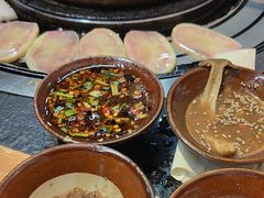 -阿山卓·野生菌火锅·纳西火塘烤肉