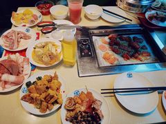 -爱客得牛排海鲜烤肉·火锅自助(春熙路黑金好店)
