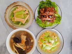 -葱妈母婴医护月嫂中心(浦东店)