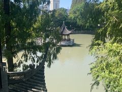 -汇龙潭