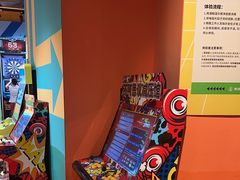 -不可思议减压馆·解压博物馆·摔碗发泄·团建定制