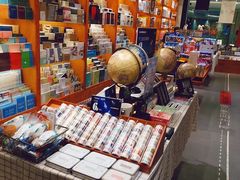 -西西弗书店&矢量咖啡(凯德晶萃广场店)