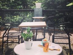 -ADO KAFE(大学城店)