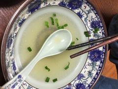 -老新隆牛肉锅贴(新街口店)