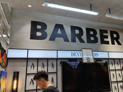 -Devilhands Barbershop男士理容店