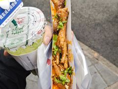 重庆火锅味鸡爪-降龙爪爪(建设路2店)