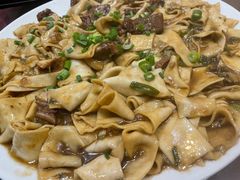 -壹阁胡羊焖饼(特色小吃街店)