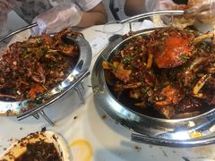 -凤凰路何眼镜香辣蟹(花果园店)