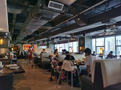大堂-大头虾越式风味餐厅(光明广场店)