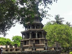 -美亭美榔姐妹塔