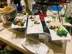 -元素自助餐厅·生蚝·海鲜·刺身(萝岗汇华希尔顿逸林酒店)