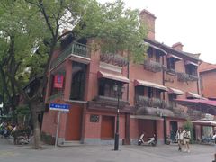 -黎黄陂路街头博物馆