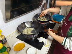 -悦芽照护月嫂+育儿嫂(杭州店)