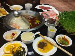 -吴记老锅底麻辣火锅(福州路店)
