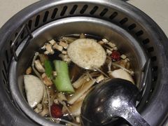 菌汤锅底-海底捞火锅(泉城路店)