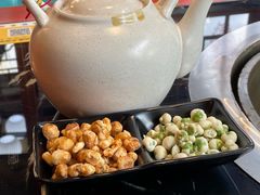 -六州府地锅鸡·农家菜·龙虾(未来科技城店)