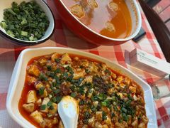 -洪霞餐馆·川菜·鲜货现炒(两江春城店)