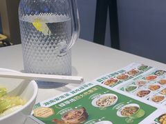-绿草地·湘菜(7mall店)