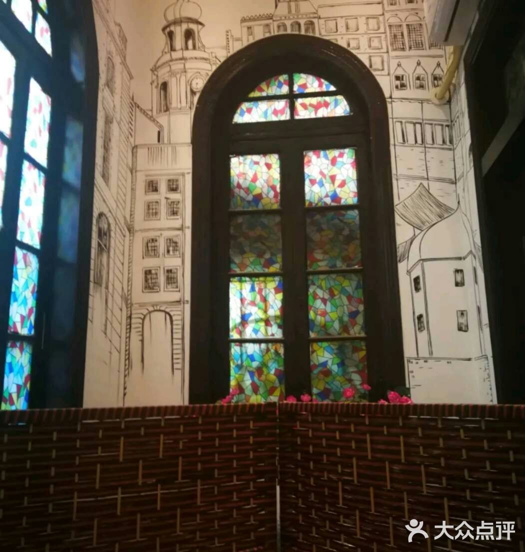 岳飞街的每日翻台私房菜