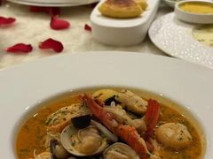 -AZUR聚(香格里拉饭店)