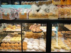 -Caidie Bakery采蝶轩(百越店)