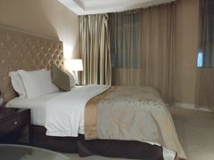 -武汉汉口火车站东方建国大酒店