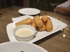 -金马门国际美食百汇(珞喻路店)