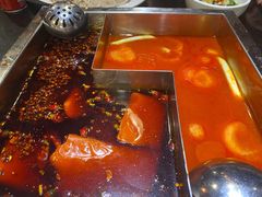 鸳鸯锅-红鼎坊·老成都火锅(新南门店)