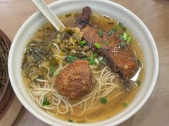 -佬钱湾仔(衣裳街店)