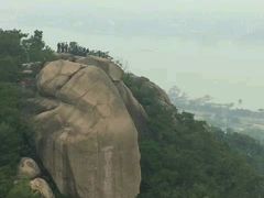 -鄣山大峡谷