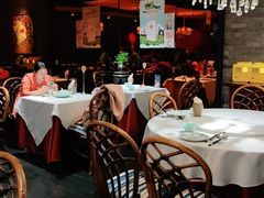 大堂-小河盐帮·私家菜·烤鸭(三元桥·霄云路店)