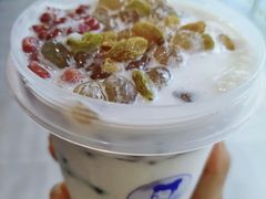 嫩仙草牛乳冰-沪上阿姨·精选茶饮(黄海大市场店)